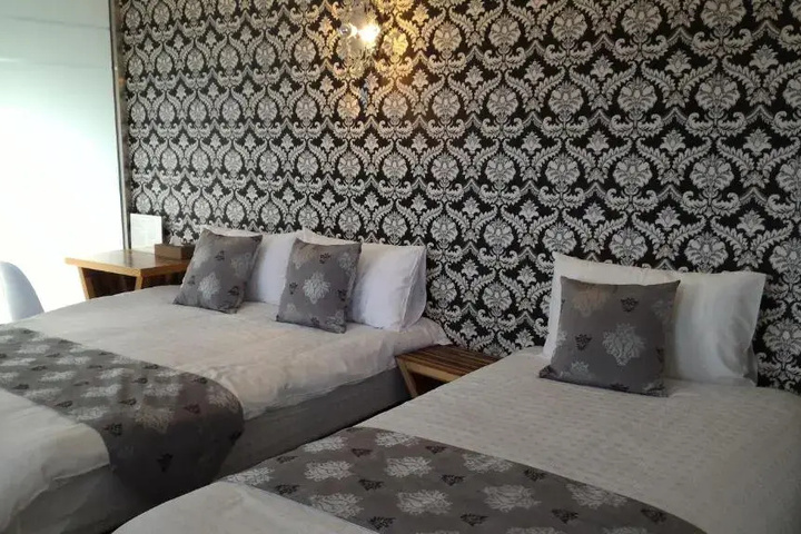 Room 3 of 4