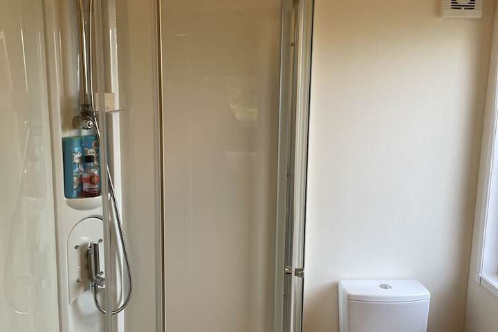 Room 10 of 15