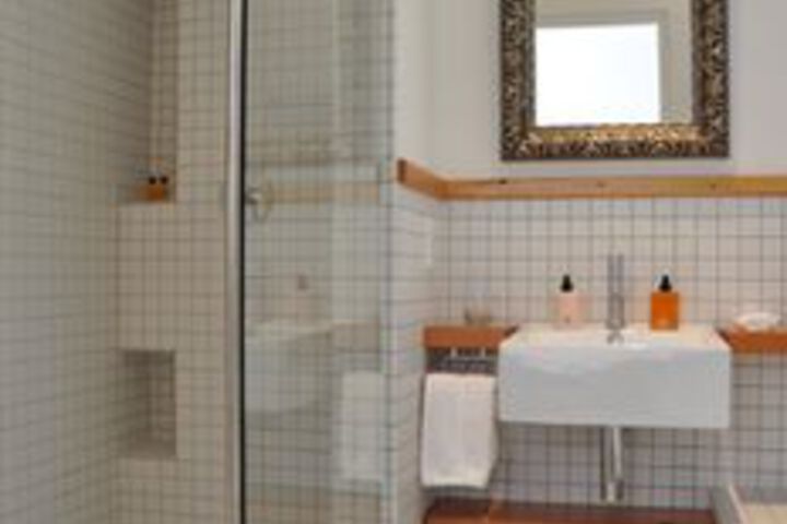 Bath Photo