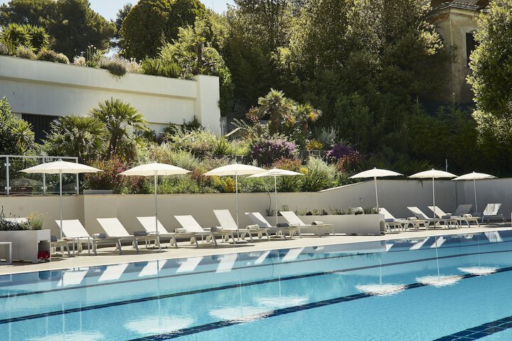Pool 40 of 134