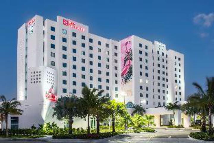 Hotel 14 of 35