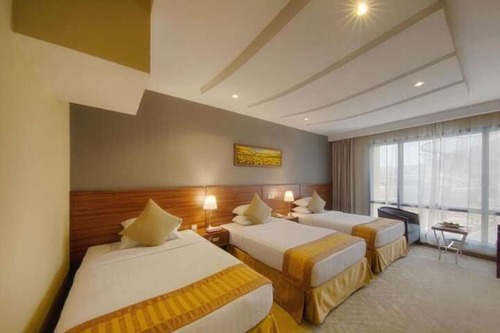 Room 14 of 31