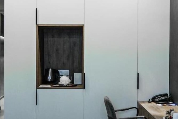 Room 3 of 14