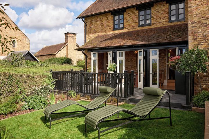 Terrace/Patio 61 of 129