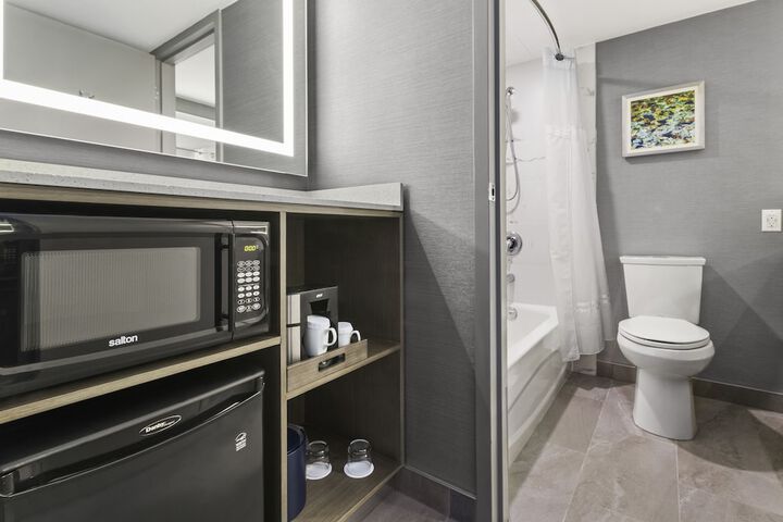 Room amenity