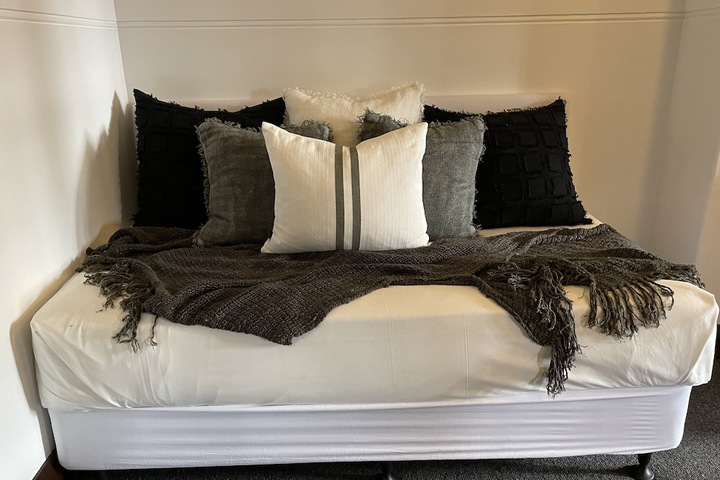 Room 19 of 43