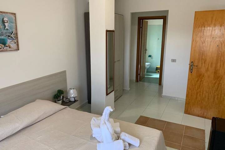 Room 12 of 15