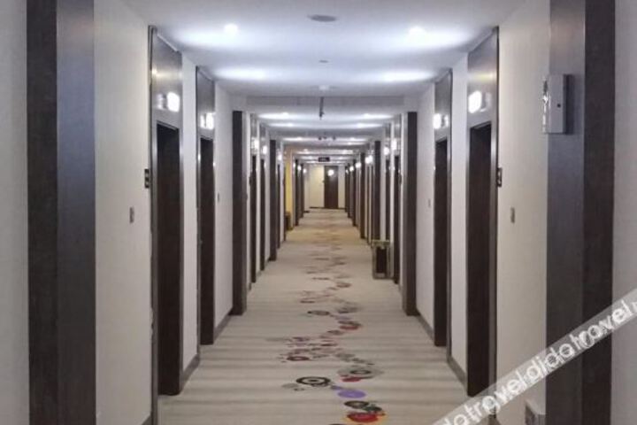 Hotel Interior 19 of 25