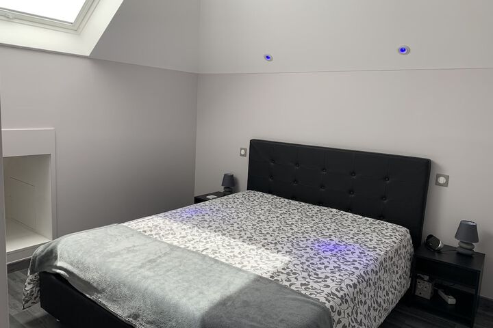 Room 16 of 47