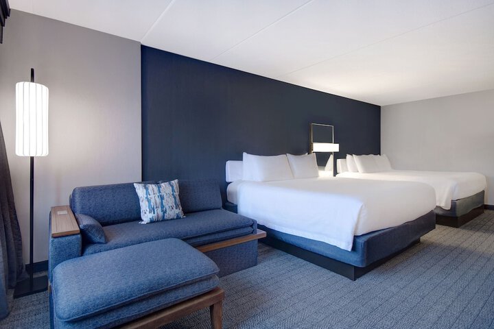Room 21 of 57