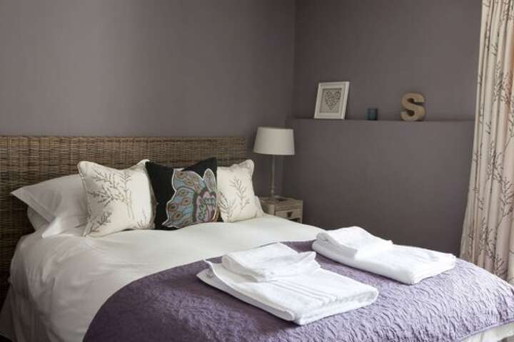 Room 13 of 20