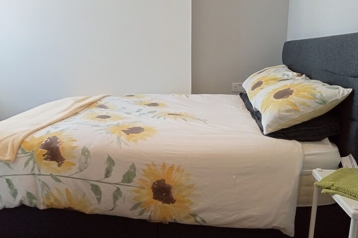 Room 8 of 24