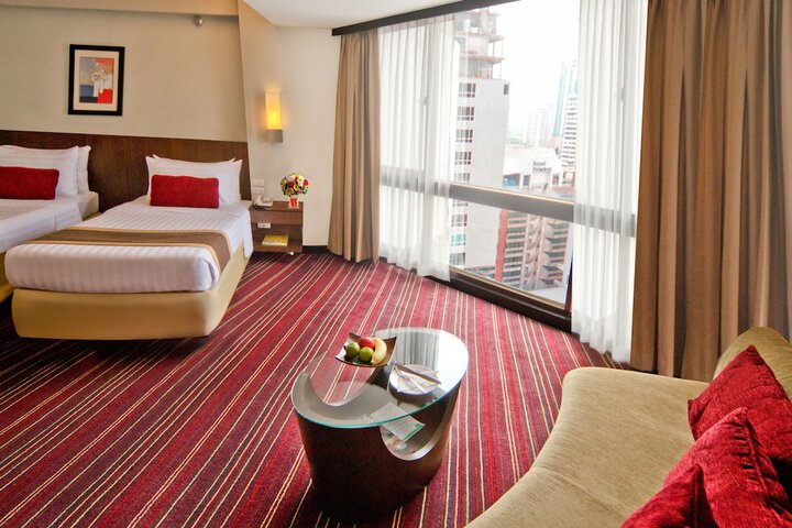 Room 29 of 102