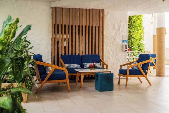 Lobby Entry