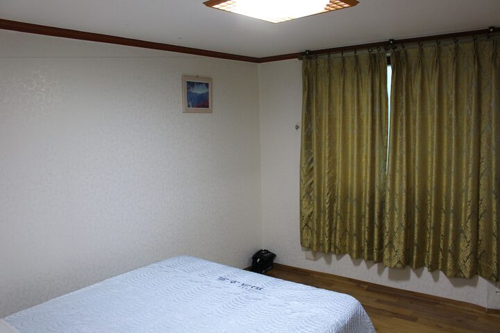 Room 29 of 78