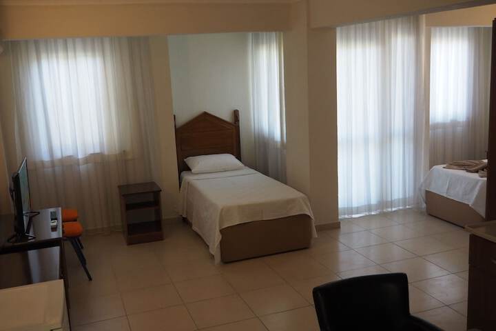 Room 20 of 85