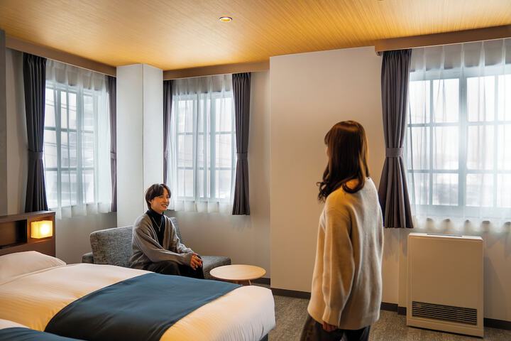 Room 15 of 39
