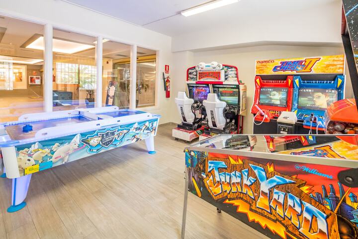 Game room