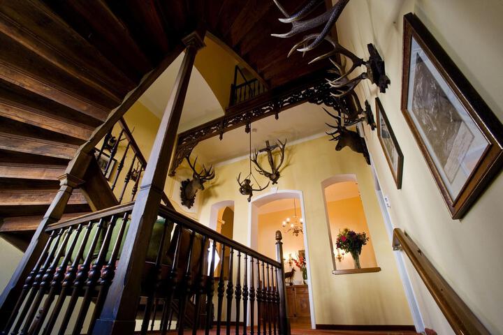 Guest Lobby