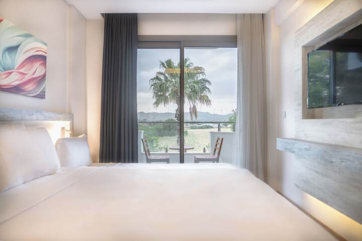 Room 51 of 169