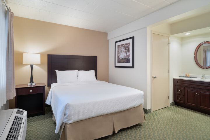 Room 7 of 36
