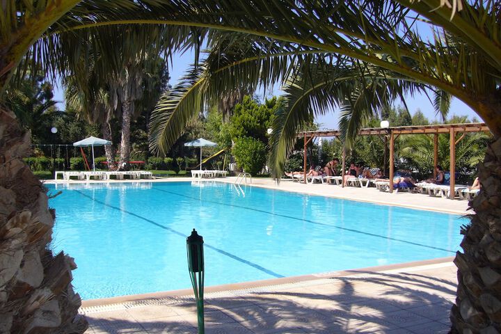 Pool Hotel