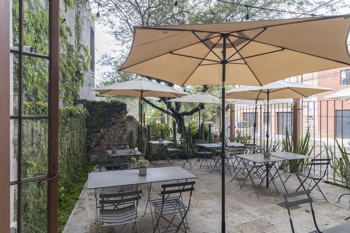 Terrace/Patio 90 of 148