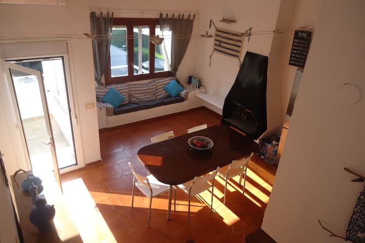 Room 12 of 47