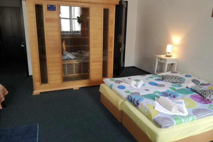 Room 2 of 13