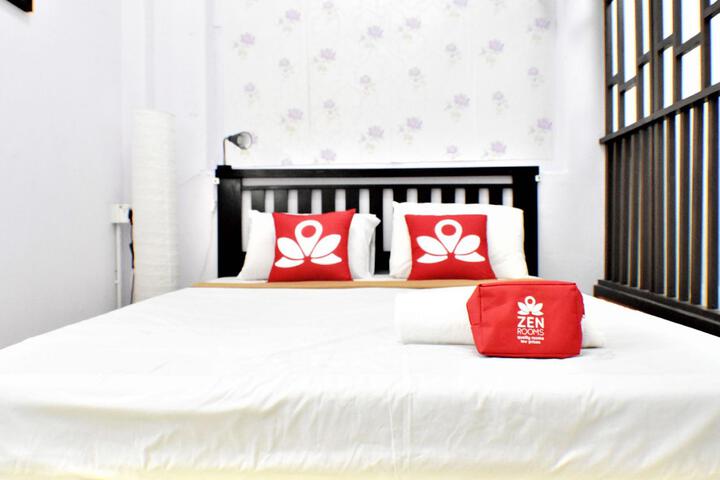 Photo of ZEN Rooms Carnarvon Street