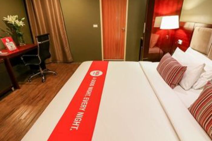 Room 29 of 100