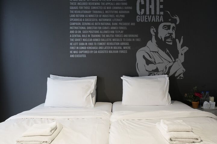 Room 67 of 100