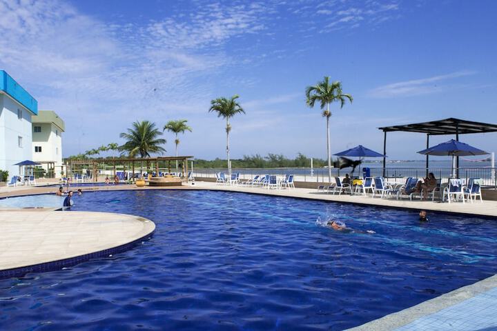 Pool 15 of 26