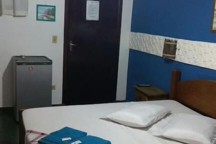Room 11 of 22