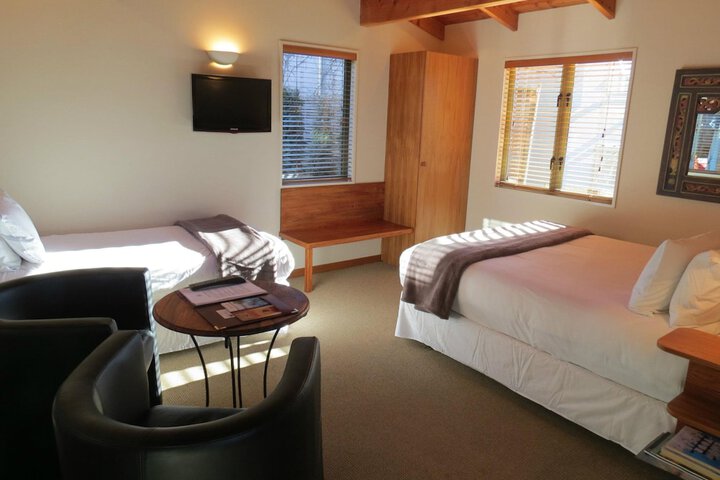 Room 10 of 55