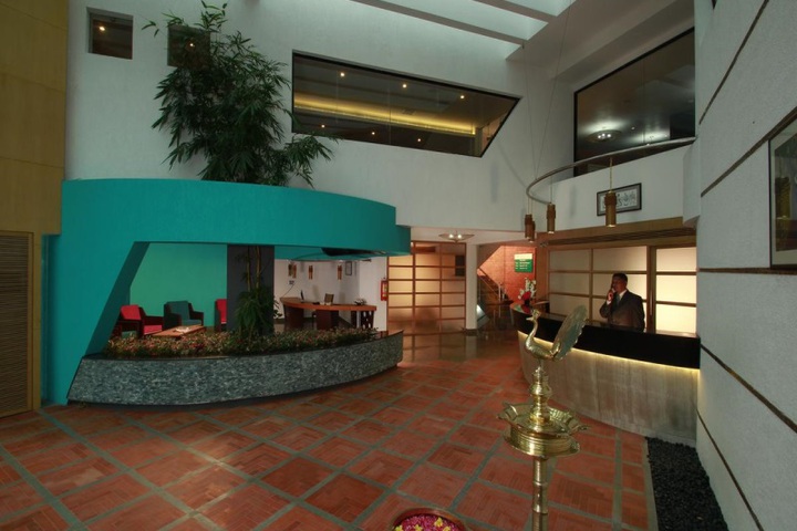 Mayura Inn