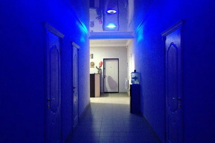 Room 7 of 8