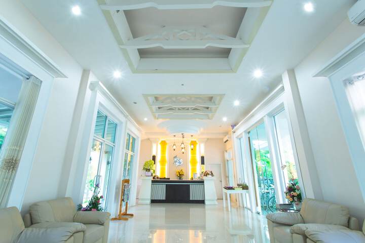 Hotel Interior 2 of 38
