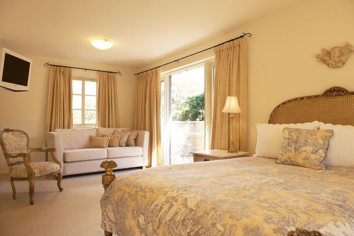 Room 12 of 67