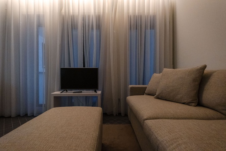 Room 30 of 65