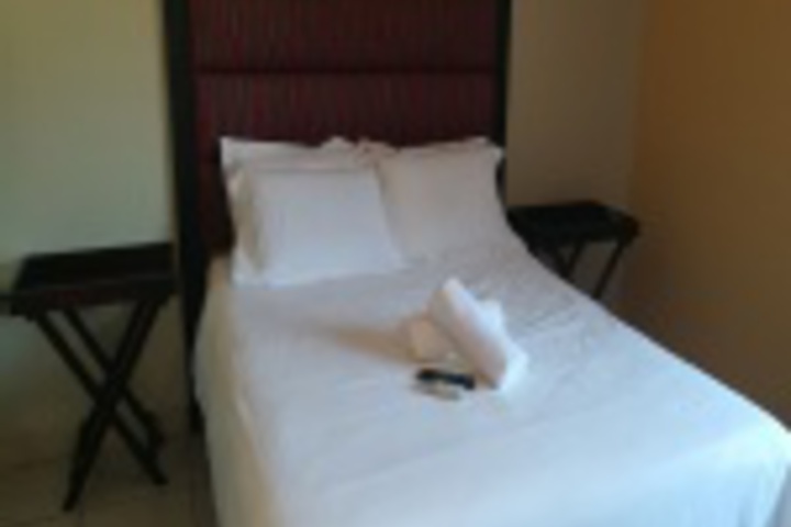 Room 73 of 108