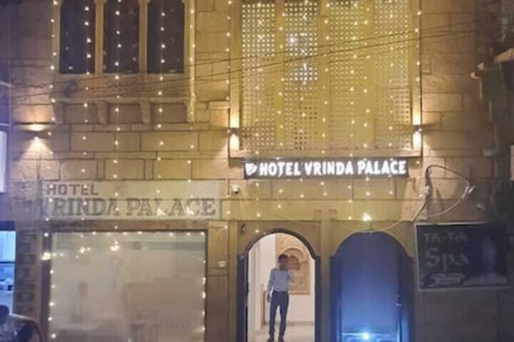 Hotel vrinda palace