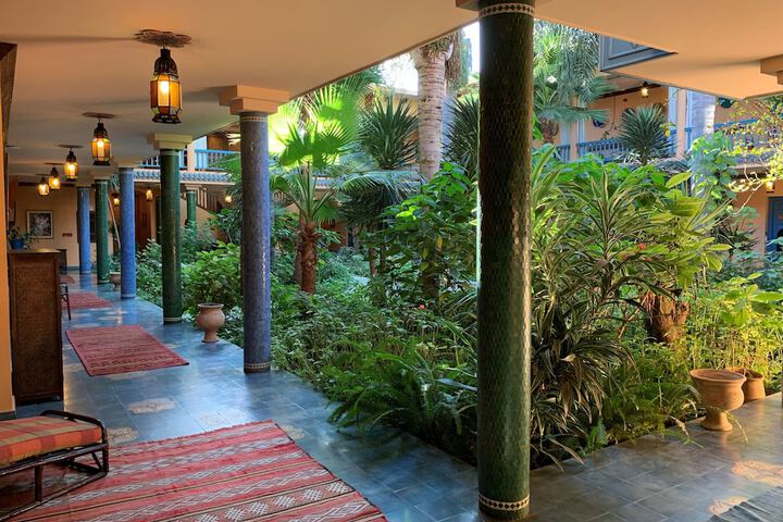 Hotel Exterior 119 of 133