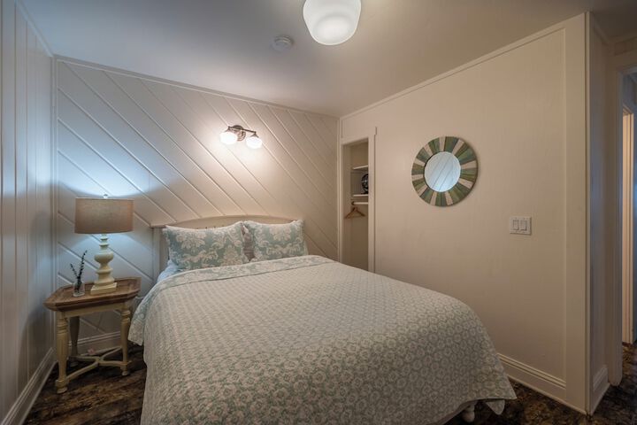 Room 18 of 54