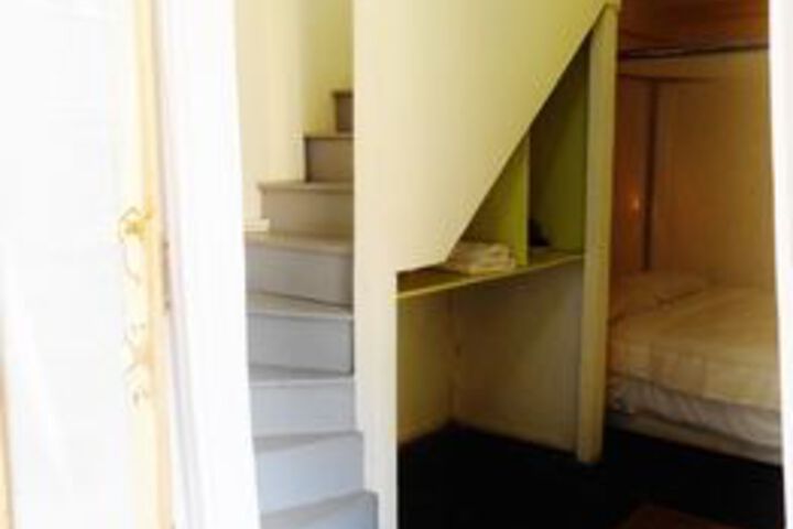 Room 14 of 24