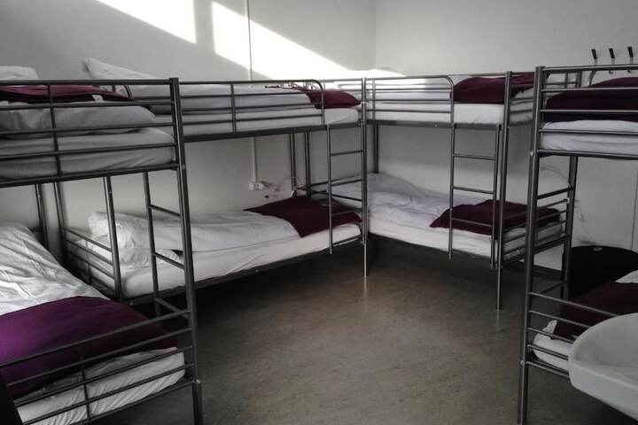 Room 134 of 276