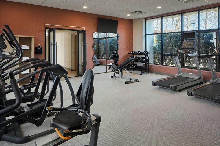 Hotel Gym Photos