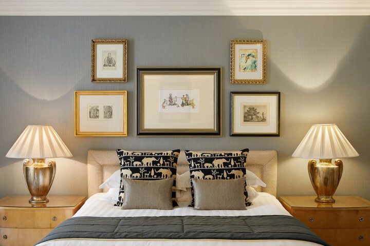 Room 34 of 174