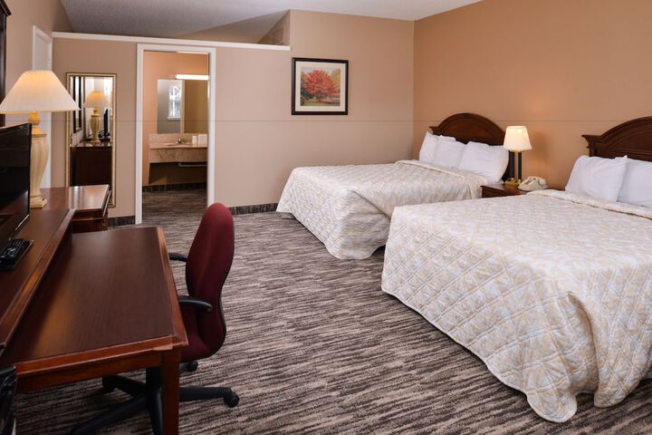 Room 10 of 35