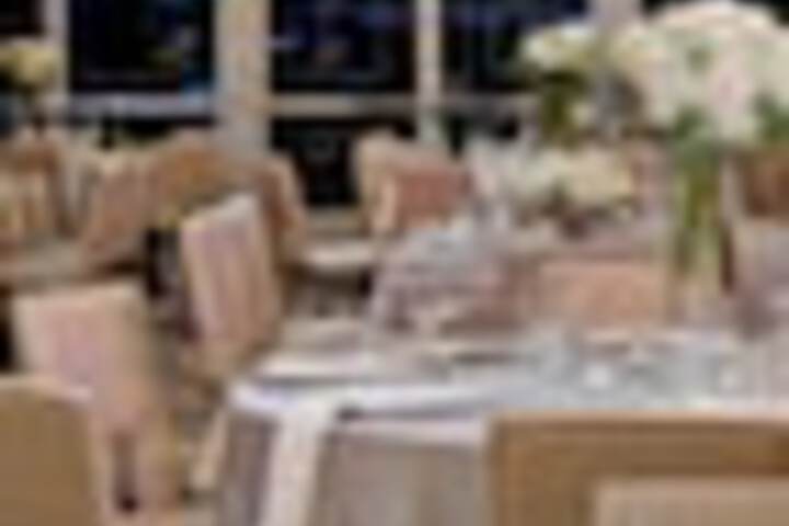 Ballroom/Hall 188 of 285